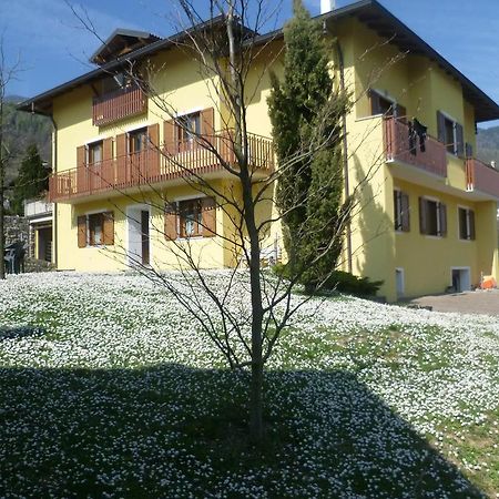 Casa Vacanza Ca Dei Logi Levico Terme Exteriör bild