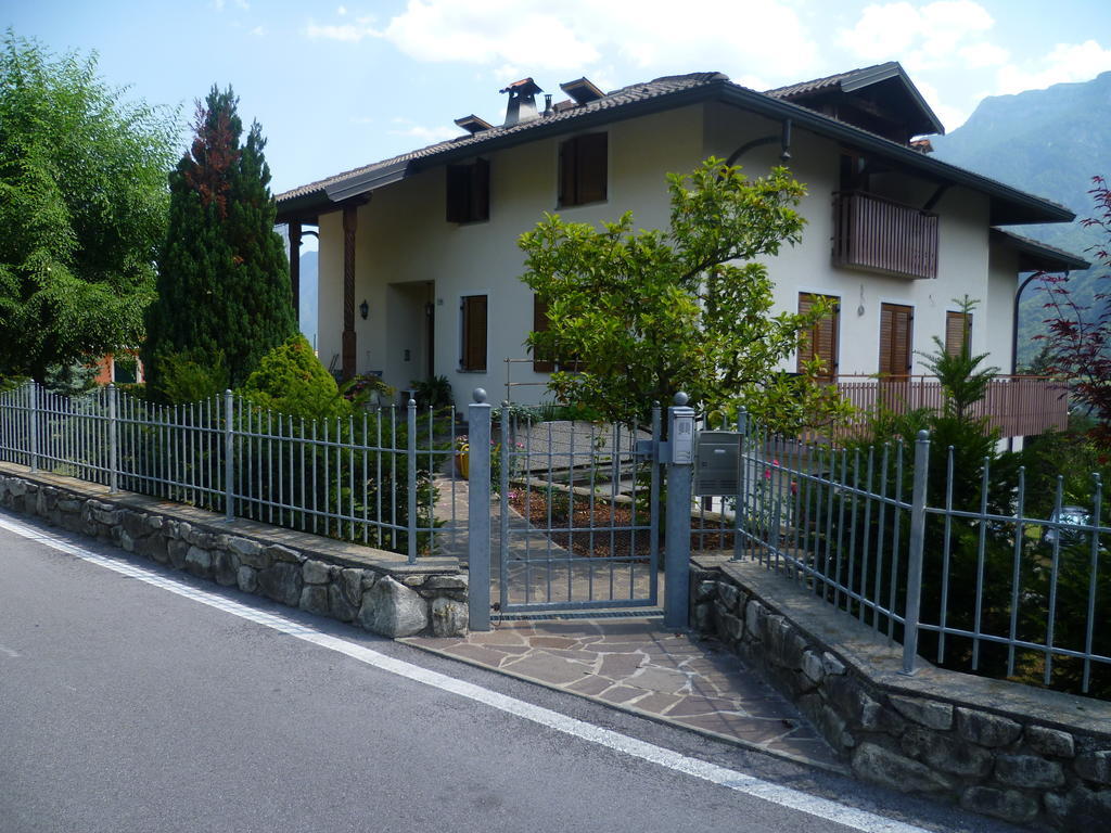 Casa Vacanza Ca Dei Logi Levico Terme Exteriör bild