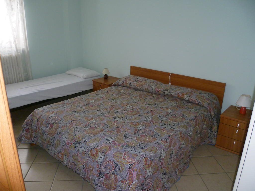 Casa Vacanza Ca Dei Logi Levico Terme Rum bild